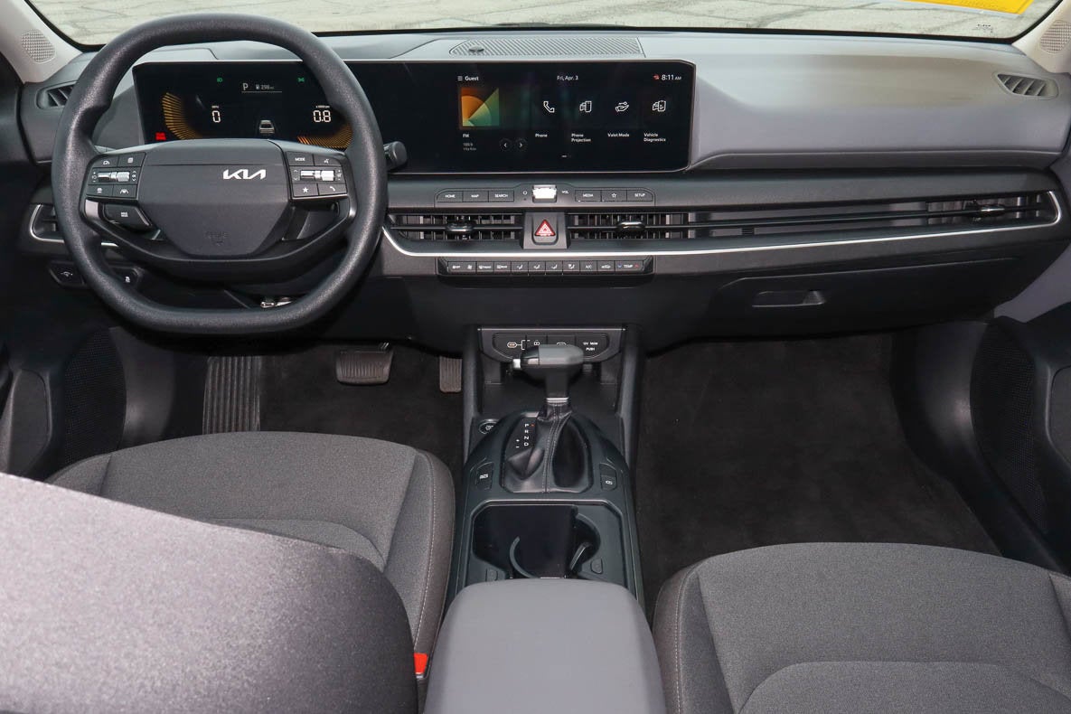 2025 Kia K4 LXS FWD