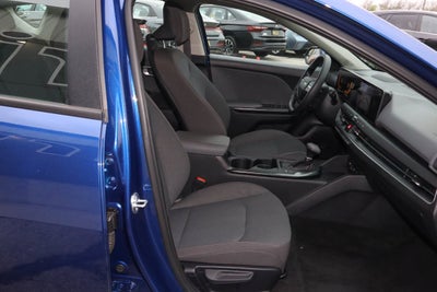 2025 Kia K4 LXS FWD
