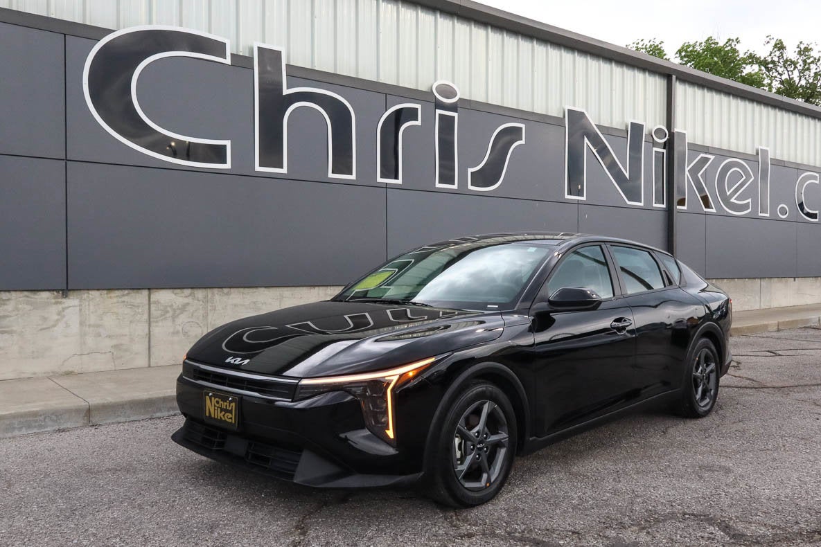 2025 Kia K4 LXS AT's photo