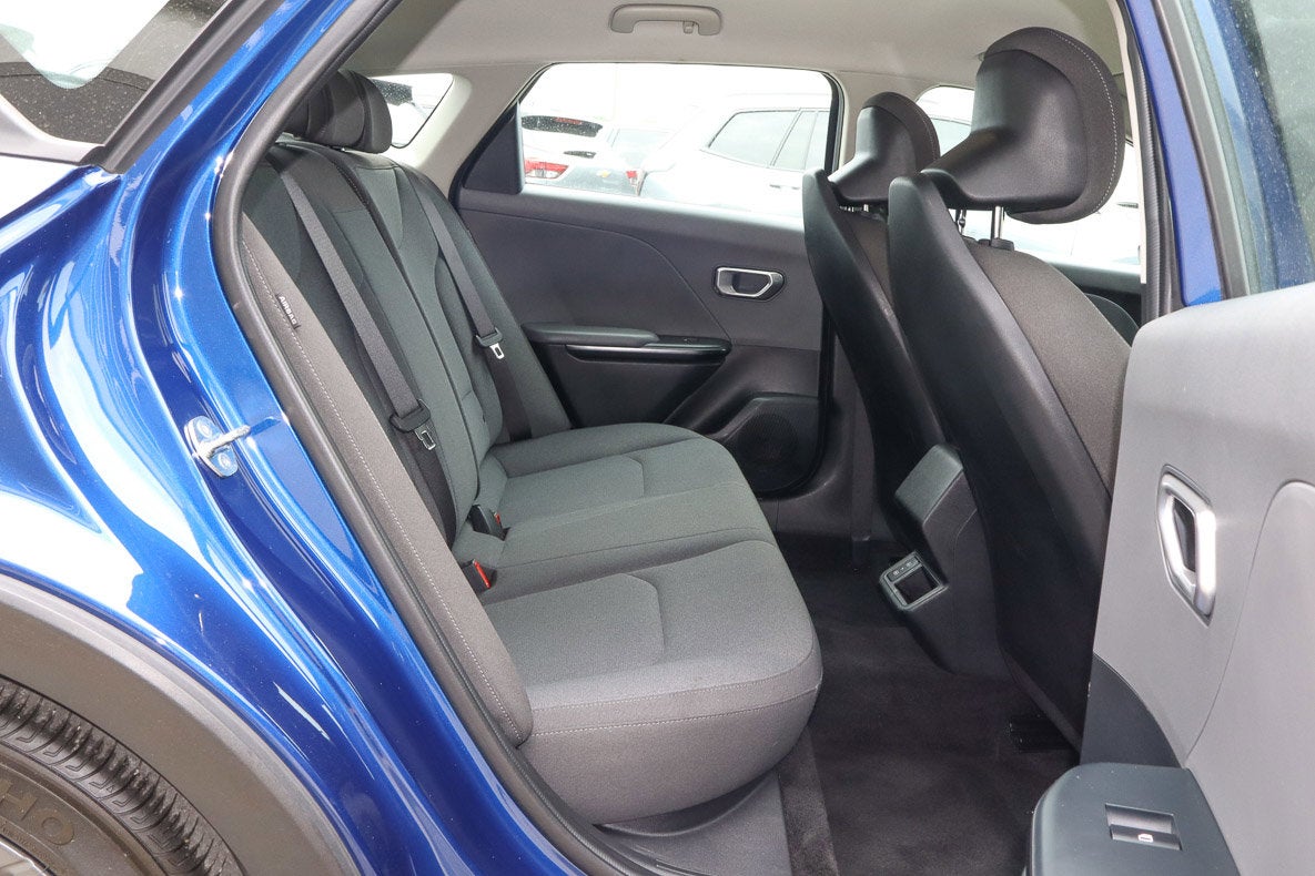 2025 Kia K4 LXS FWD