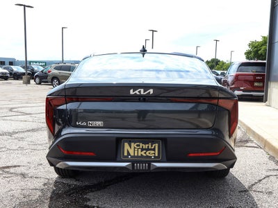 2025 Kia K4 LXS FWD