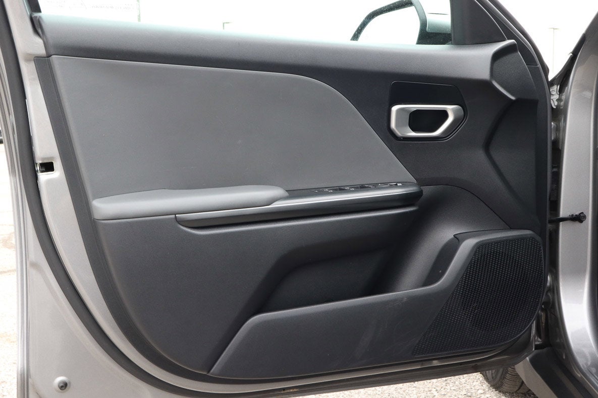2025 Kia K4 LXS FWD