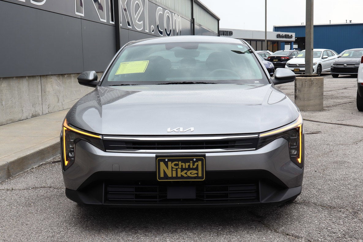 2025 Kia K4 LXS FWD