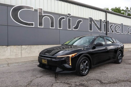 2025 Kia K4 LXS FWD