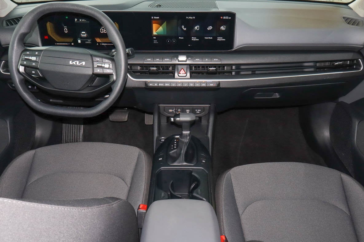 2025 Kia K4 LXS FWD