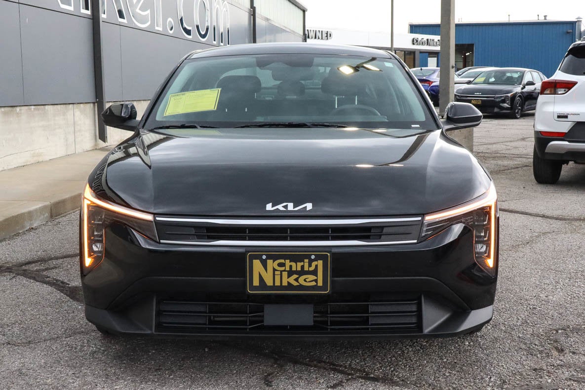 2025 Kia K4 LXS FWD