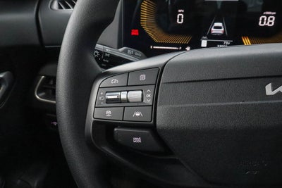 2025 Kia K4 LXS FWD