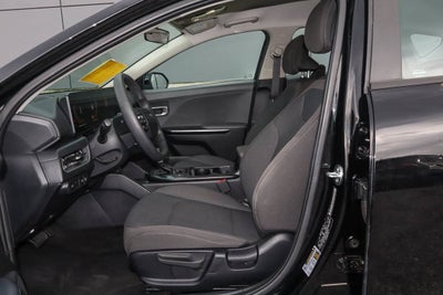 2025 Kia K4 LXS FWD