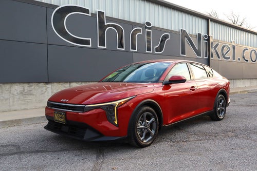2025 Kia K4 LXS FWD