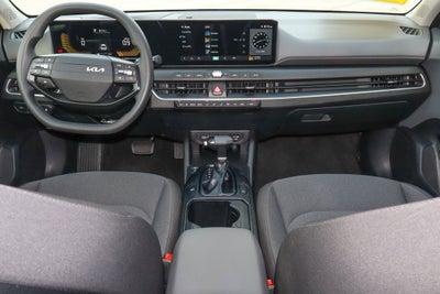 2025 Kia K4 LXS FWD