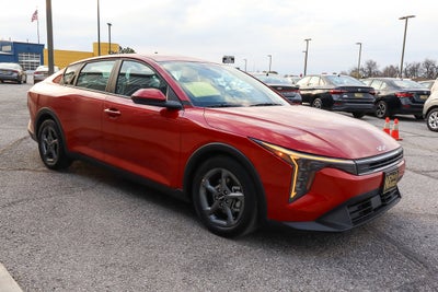 2025 Kia K4 LXS FWD