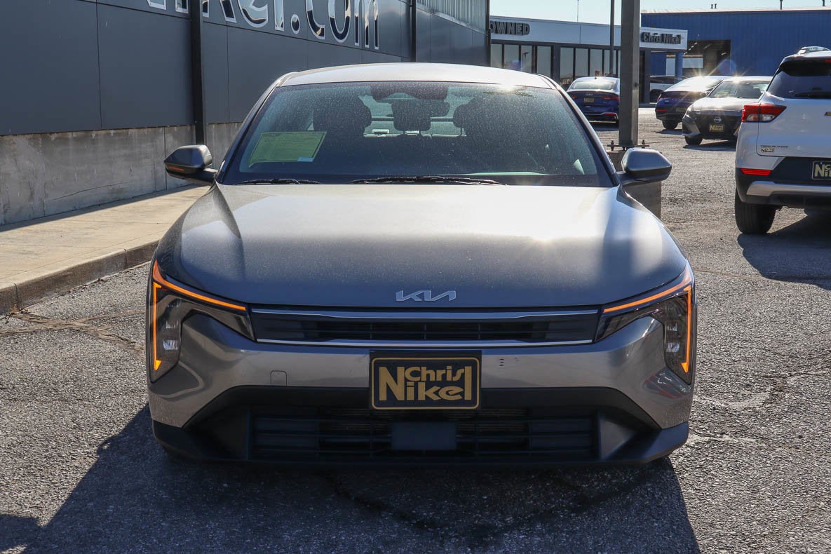 2025 Kia K4 LXS FWD