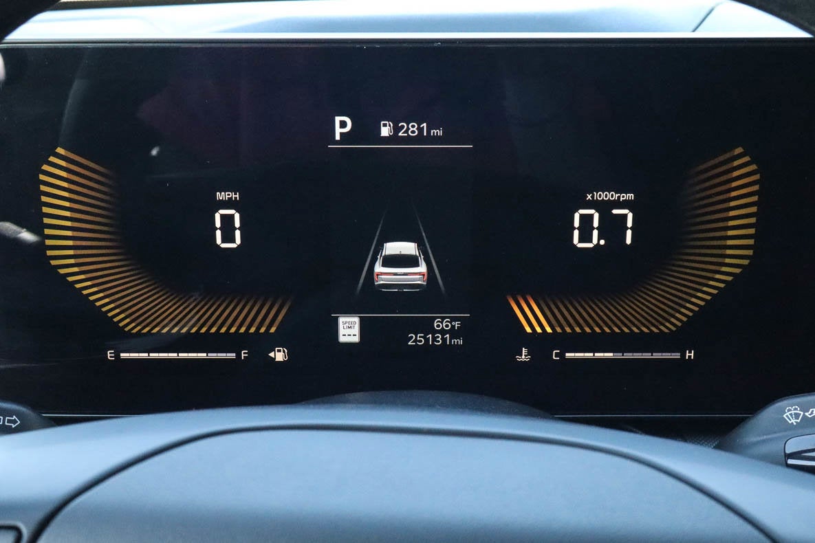 2025 Kia K4 LXS FWD