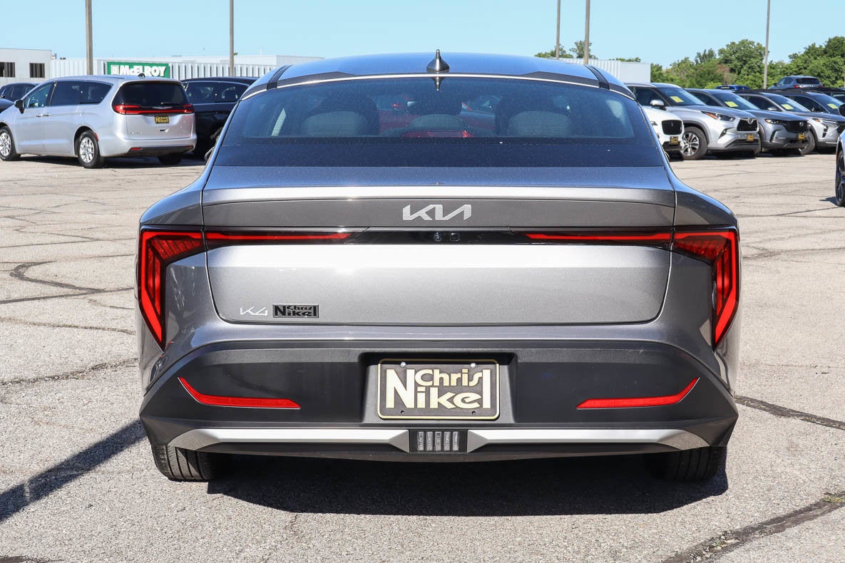 2025 Kia K4 LXS FWD