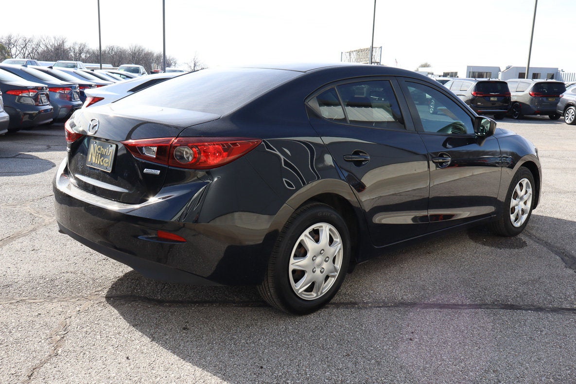 2016 Mazda Mazda3 i Sport