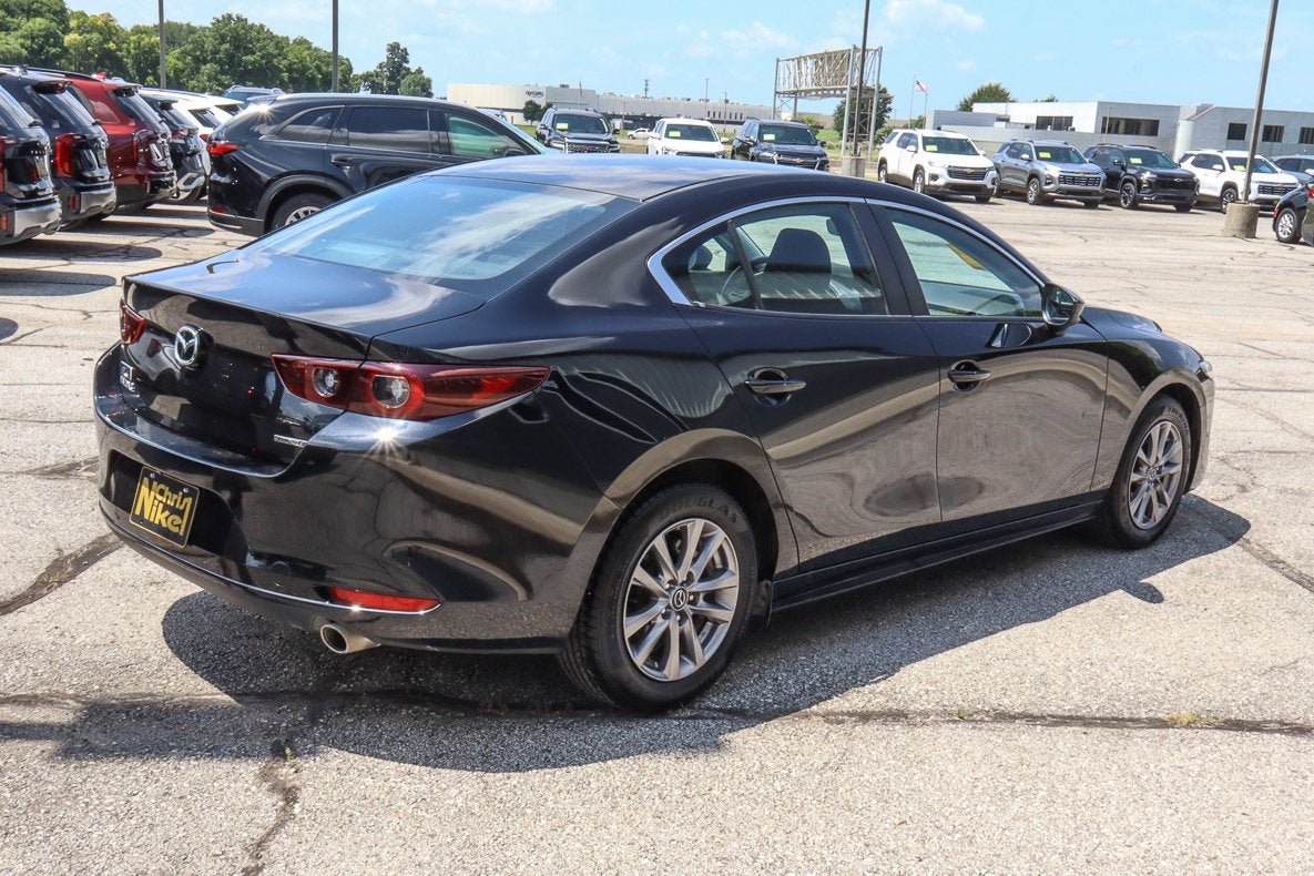 2022 Mazda Mazda3 Sedan 2.0 FWD