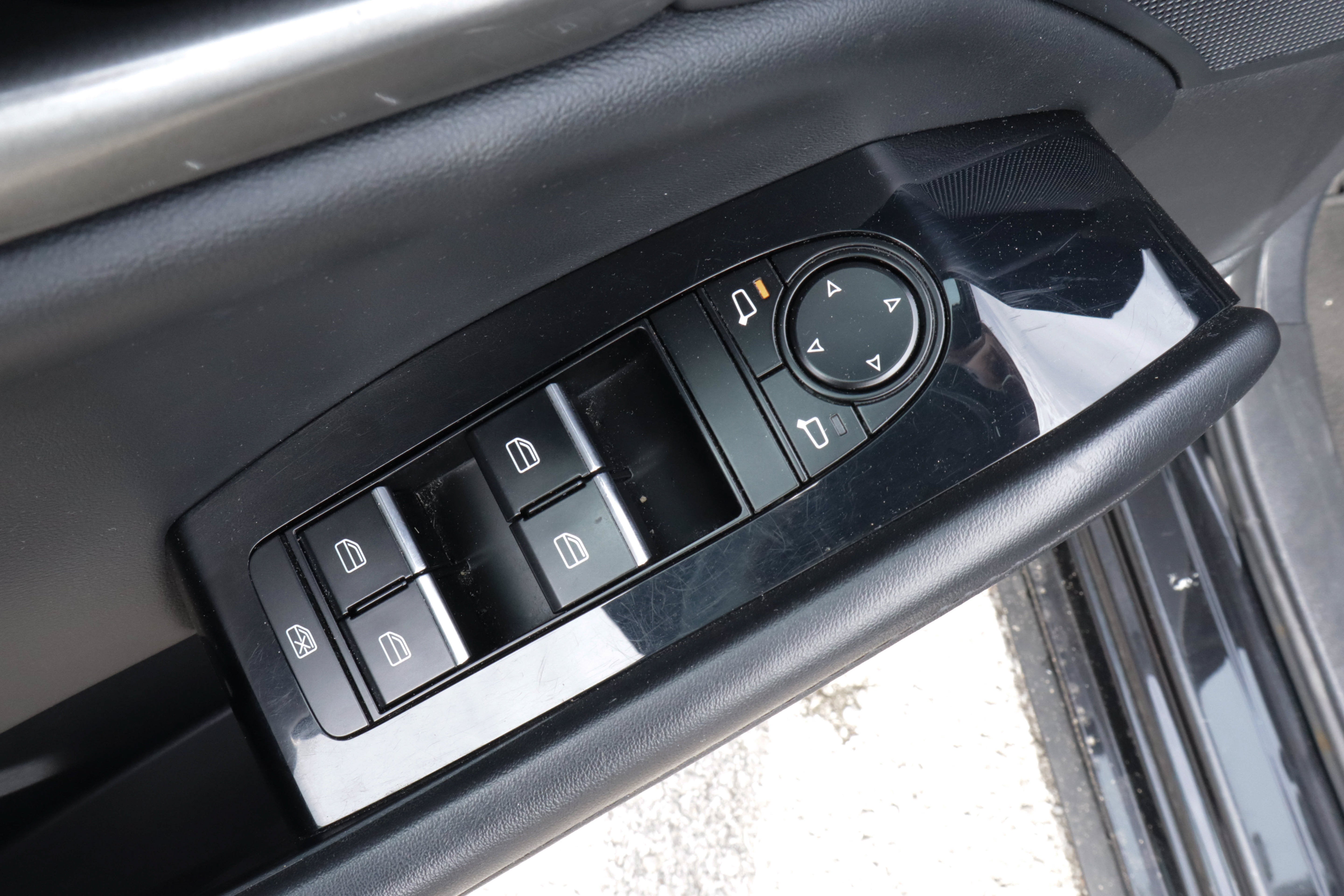 2024 Mazda Mazda3 Sedan 2.5 S Select Sport FWD