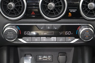 2025 Nissan Sentra SV CVT