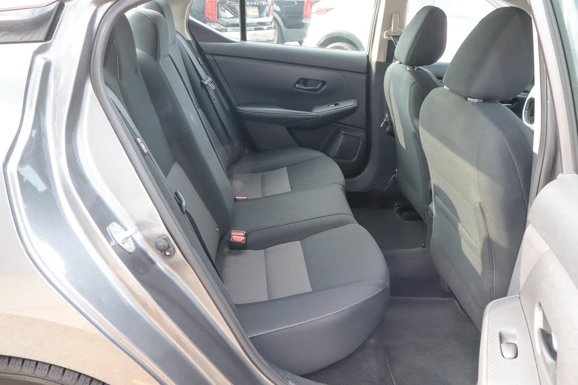 2025 Nissan Sentra SV CVT