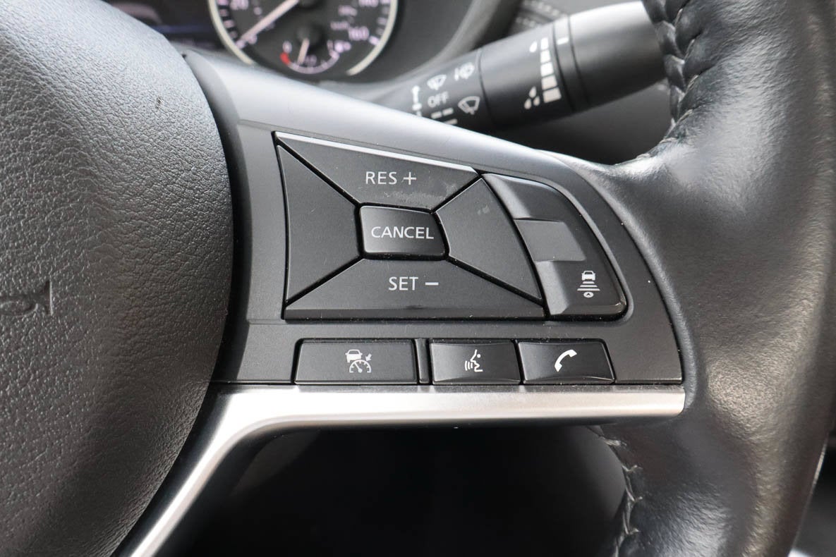 2025 Nissan Sentra SV CVT