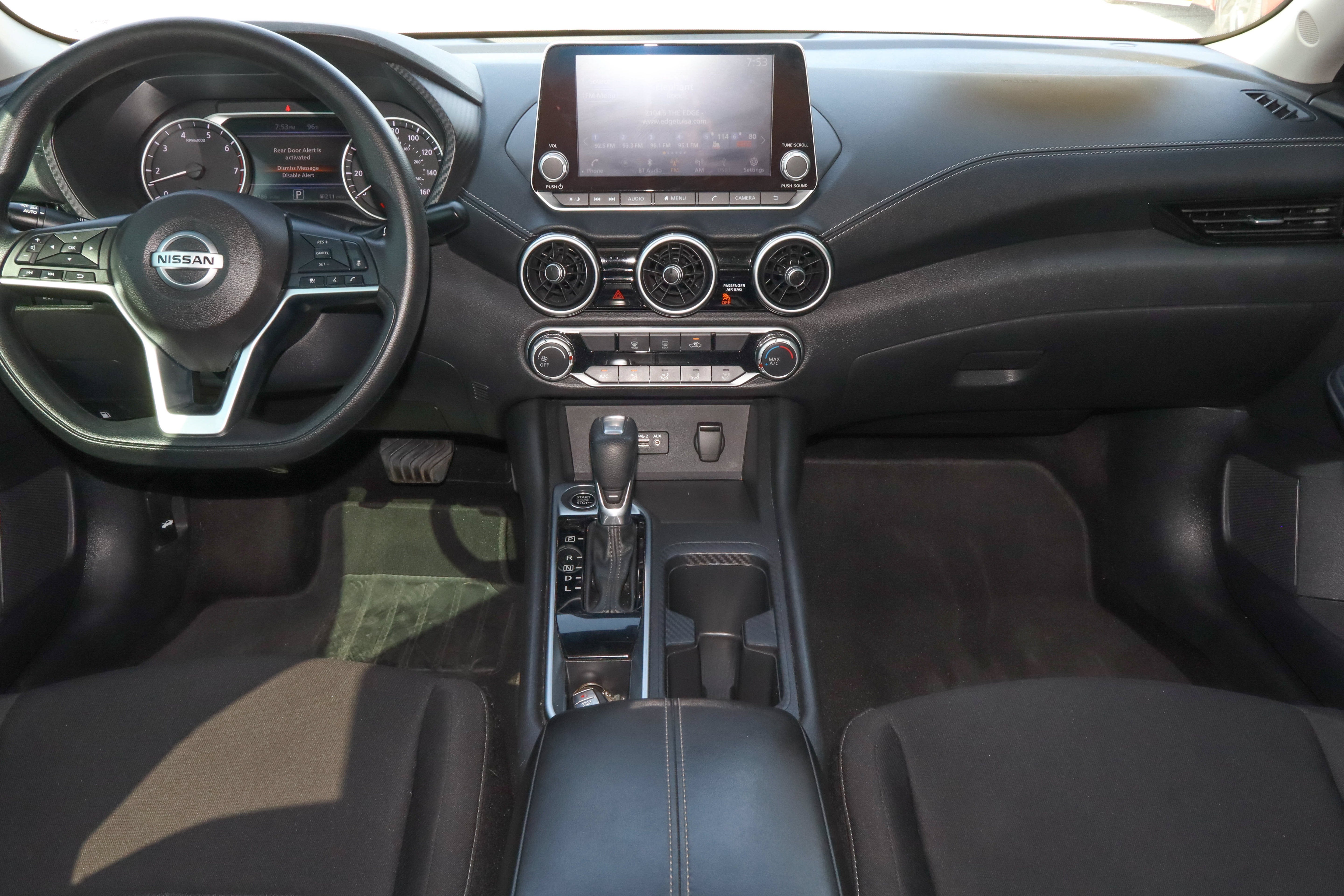 2023 Nissan Sentra SV CVT