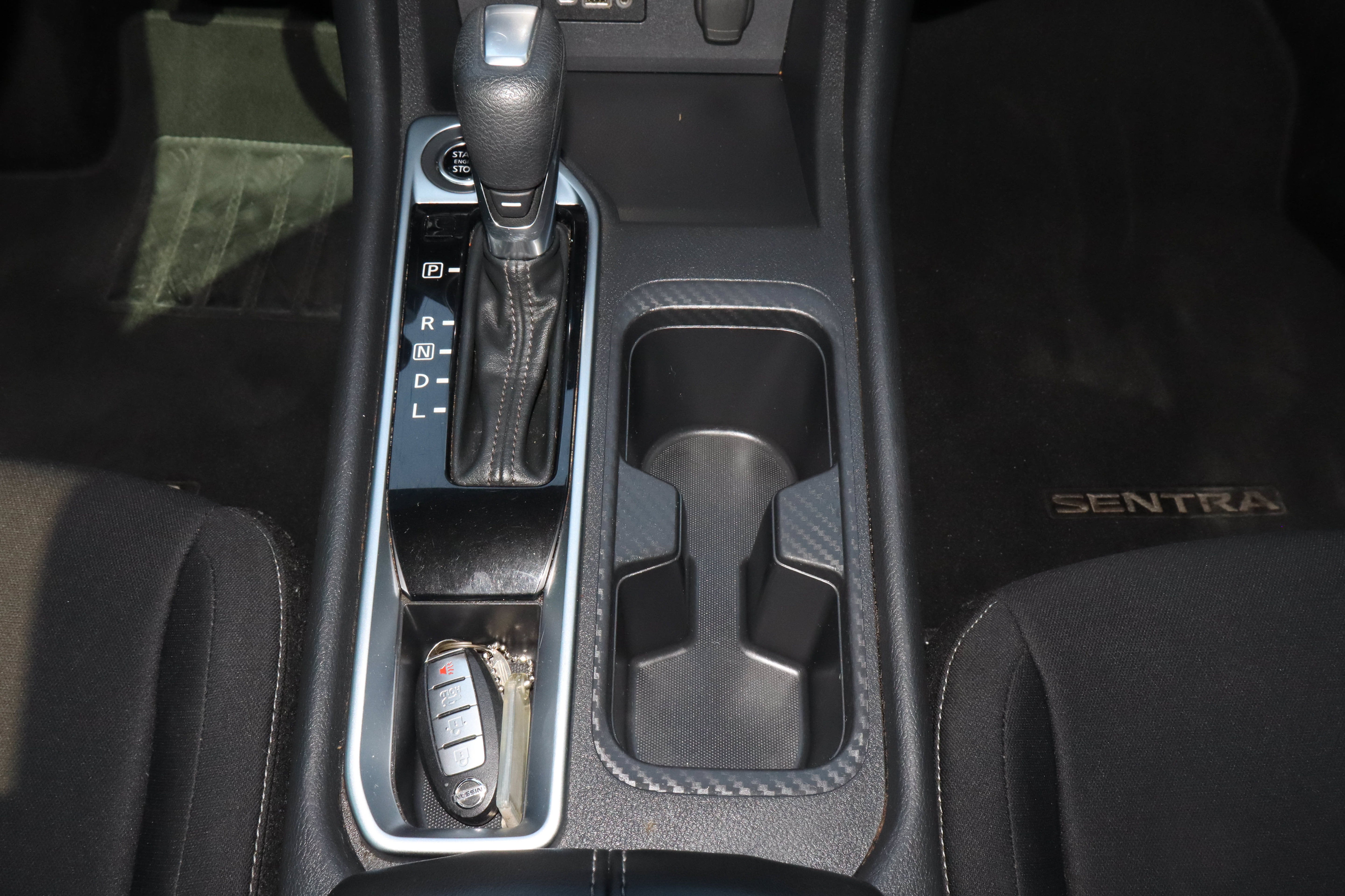 2023 Nissan Sentra SV CVT