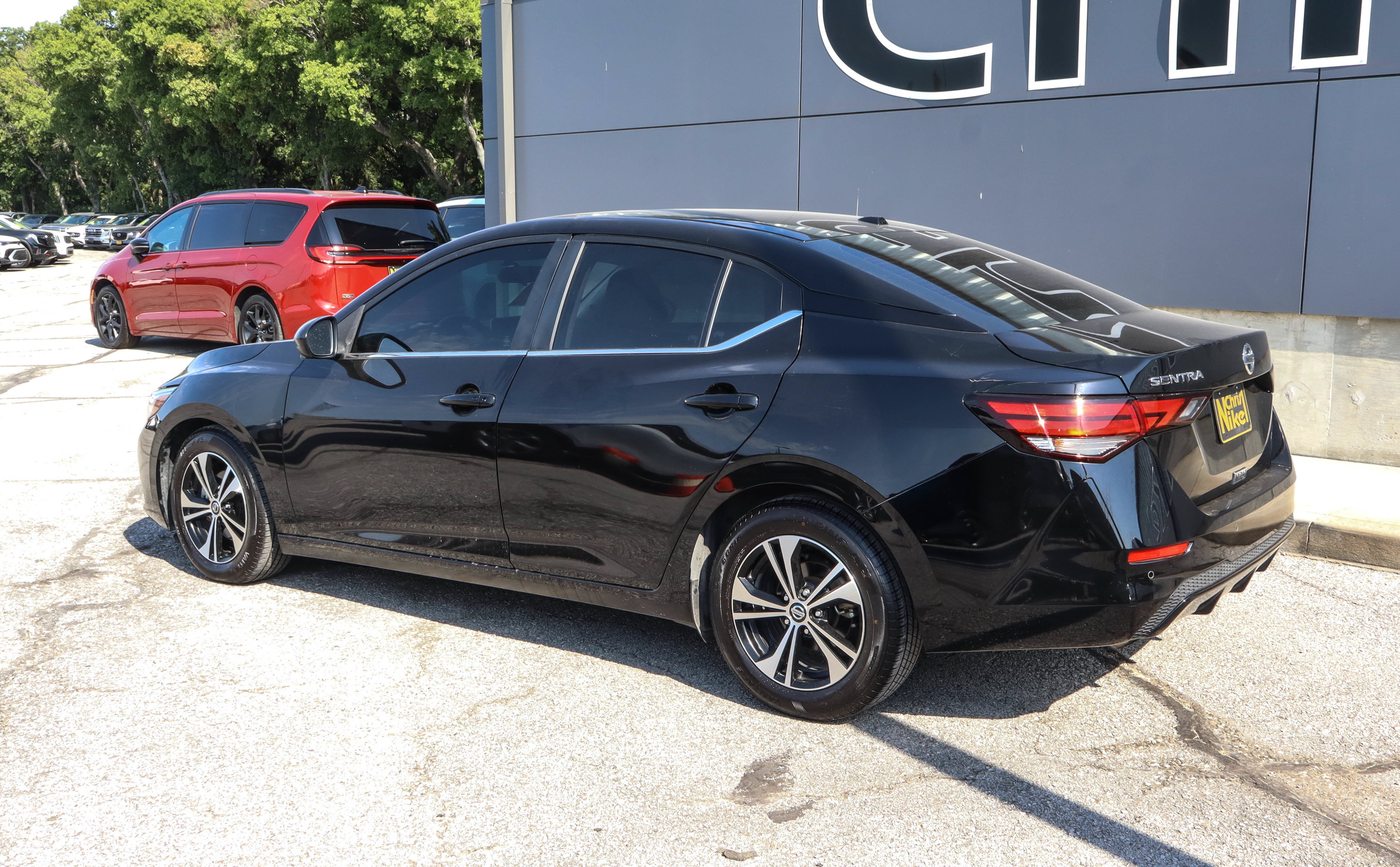 2023 Nissan Sentra SV CVT