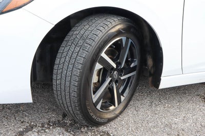 2024 Nissan Sentra SV CVT