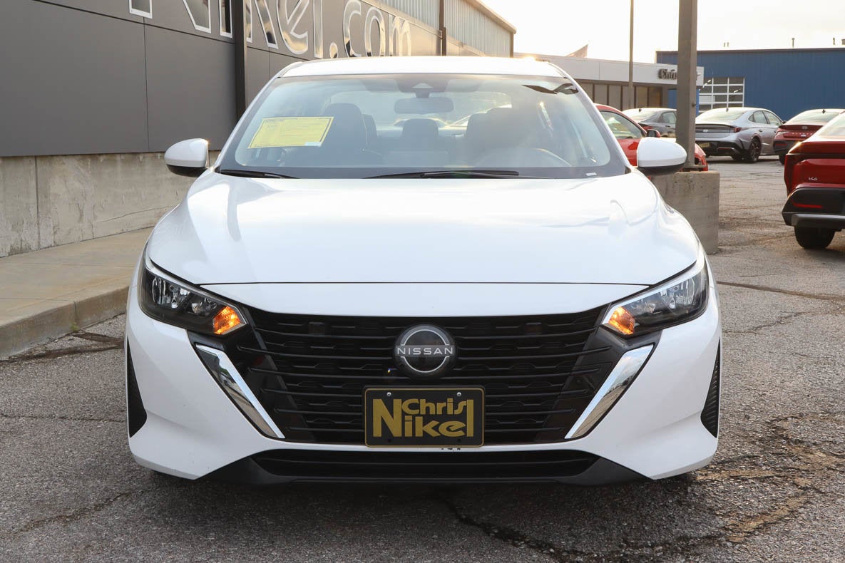 2024 Nissan Sentra SV CVT