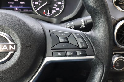 2024 Nissan Sentra SV CVT