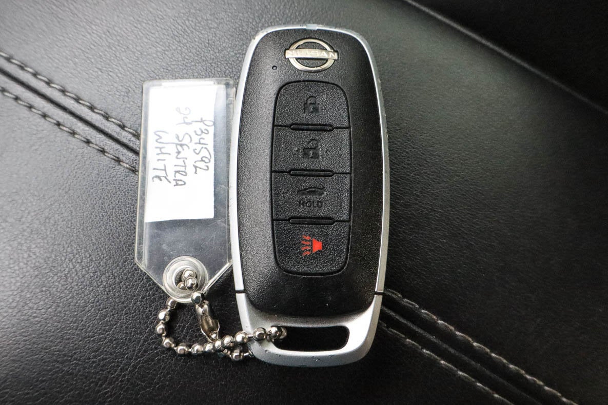 2024 Nissan Sentra SV CVT