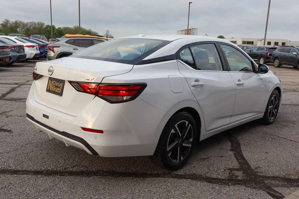 2024 Nissan Sentra SV CVT