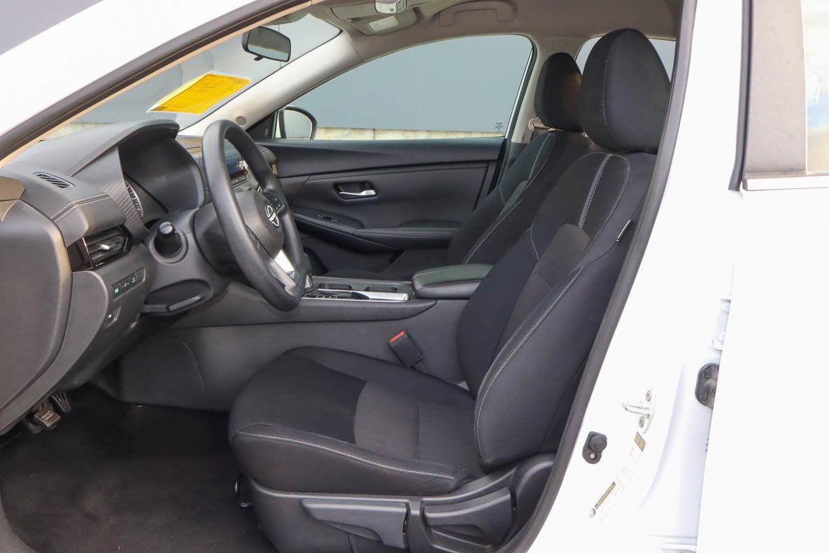 2024 Nissan Sentra SV CVT