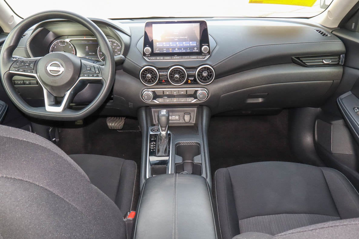 2024 Nissan Sentra SV CVT