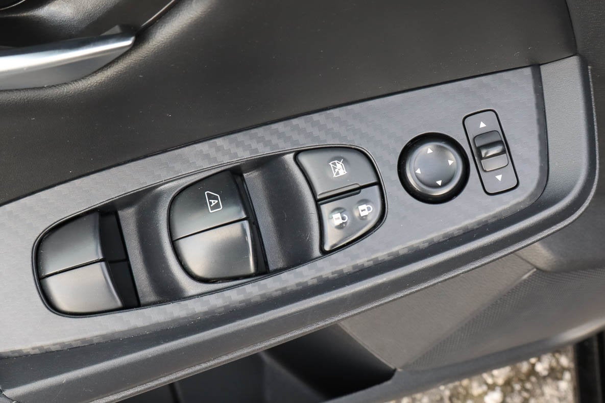 2024 Nissan Sentra SV CVT