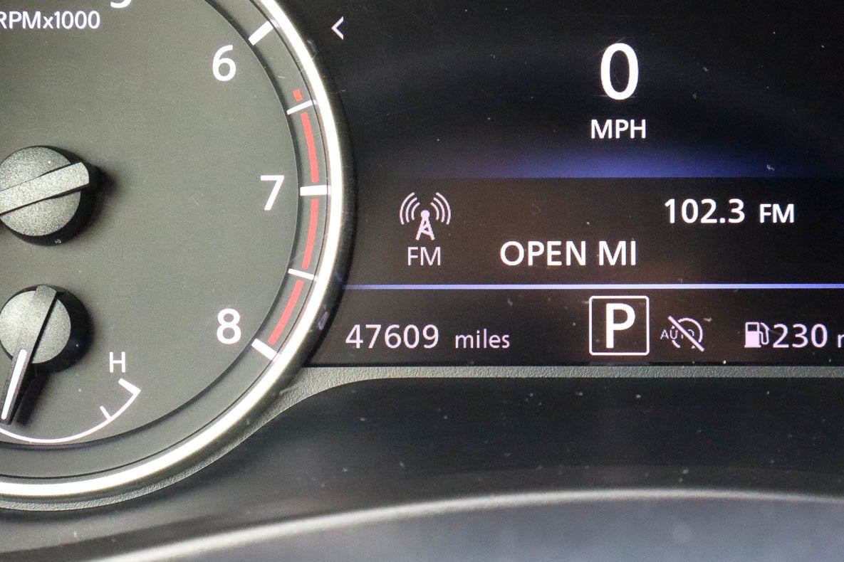 2024 Nissan Sentra SV CVT