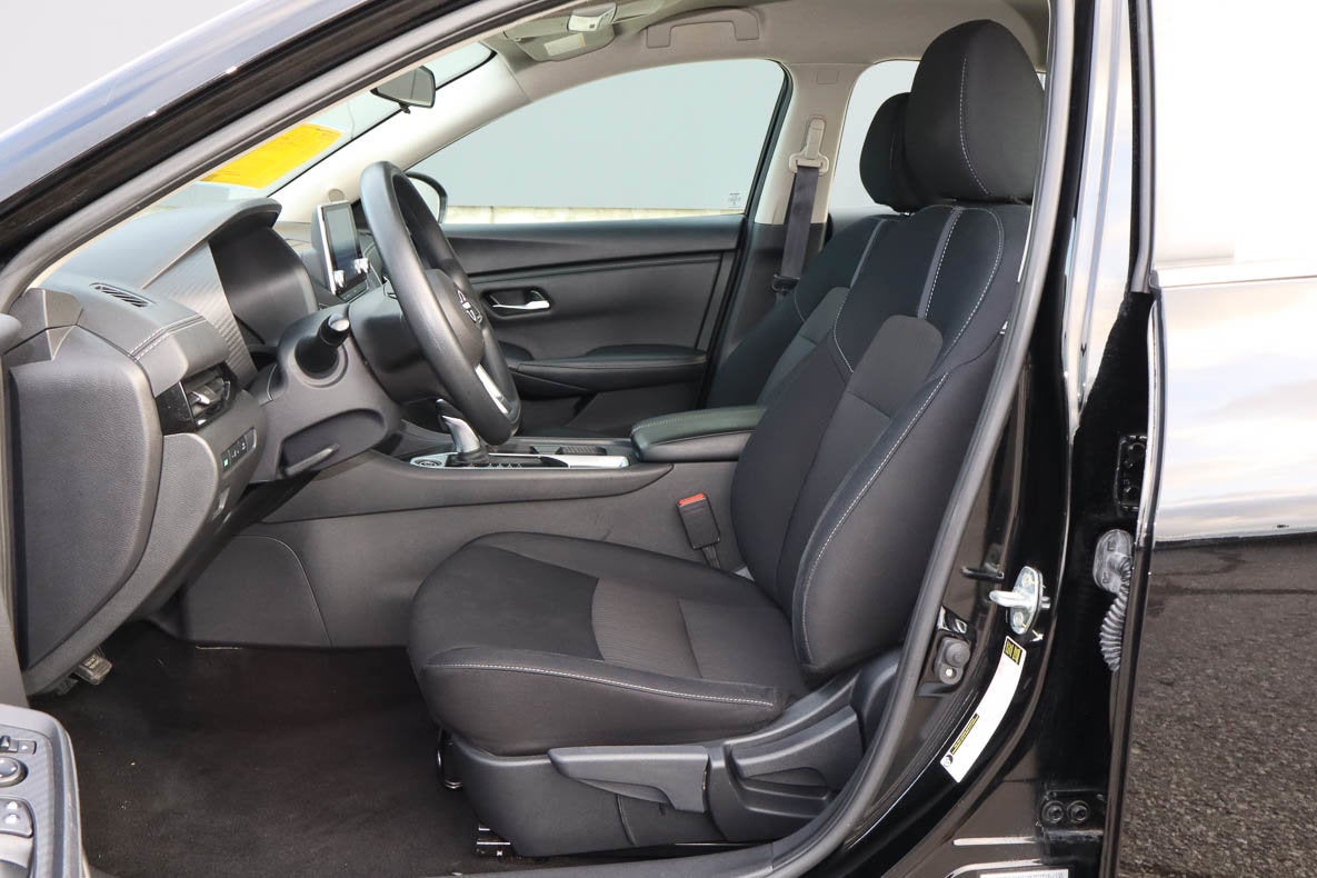 2024 Nissan Sentra SV CVT