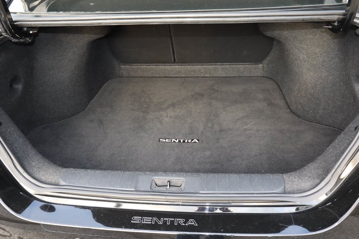 2024 Nissan Sentra SV CVT