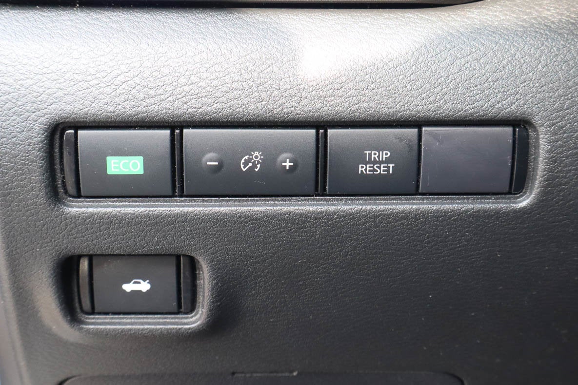 2024 Nissan Sentra SV CVT