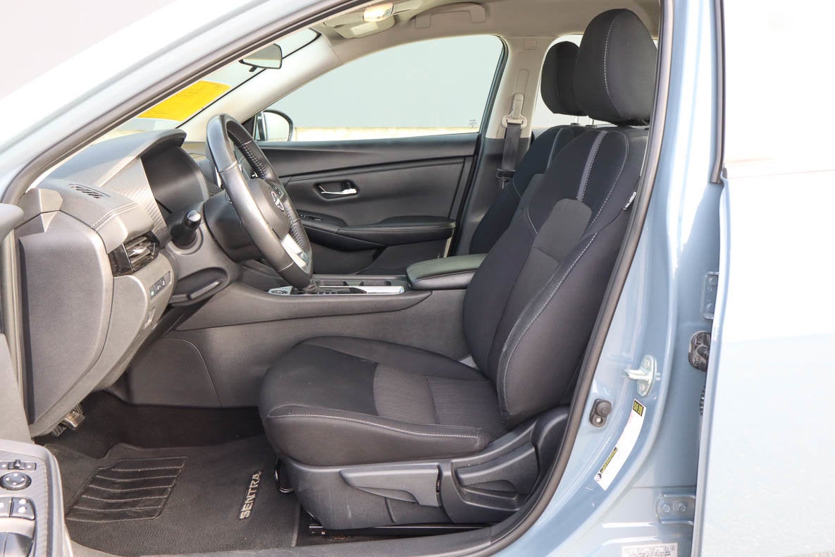 2024 Nissan Sentra SV CVT