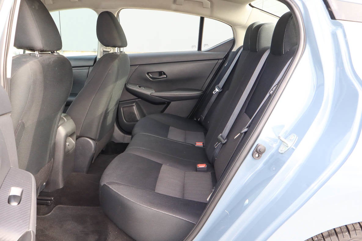 2024 Nissan Sentra SV CVT