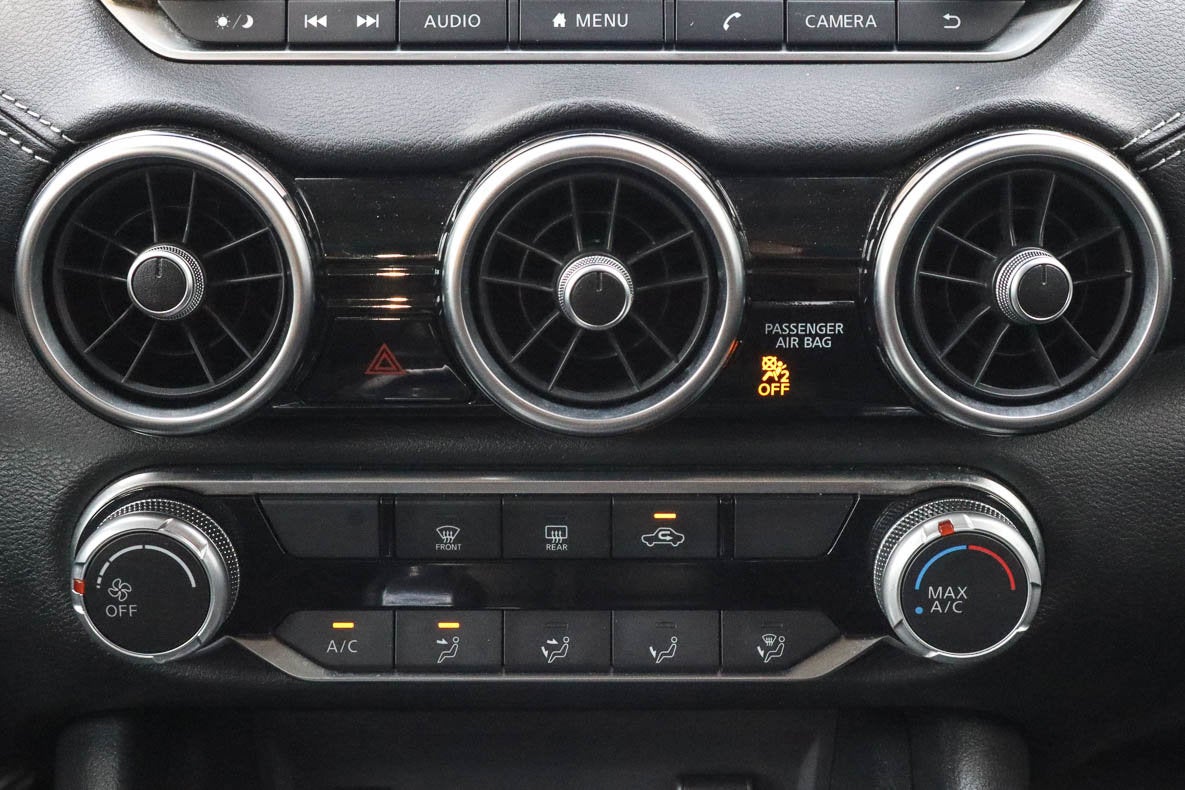 2024 Nissan Sentra SV CVT