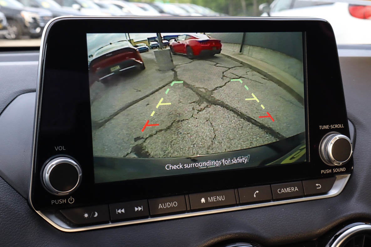 2024 Nissan Sentra SV CVT