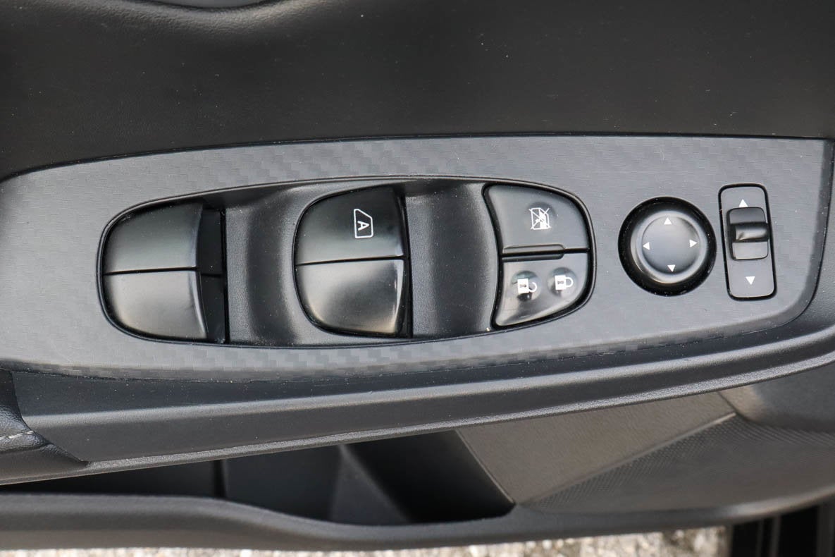 2024 Nissan Sentra SV CVT