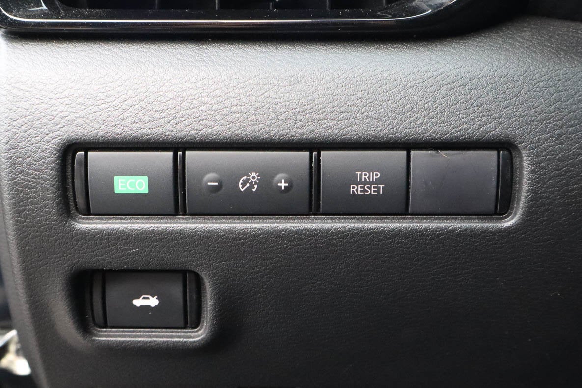 2024 Nissan Sentra SV CVT