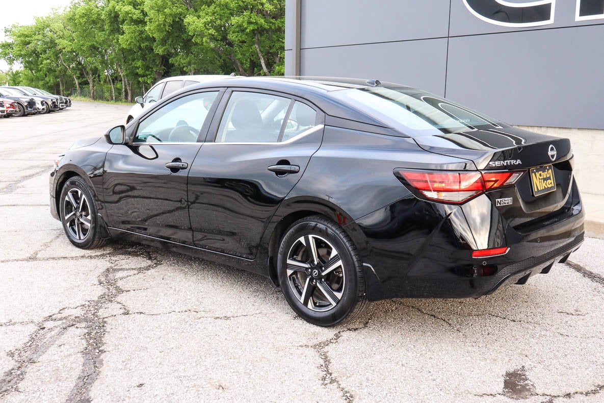 2024 Nissan Sentra SV CVT