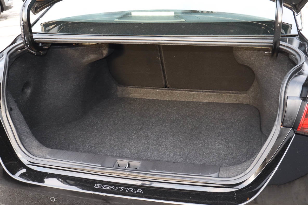 2024 Nissan Sentra SV CVT