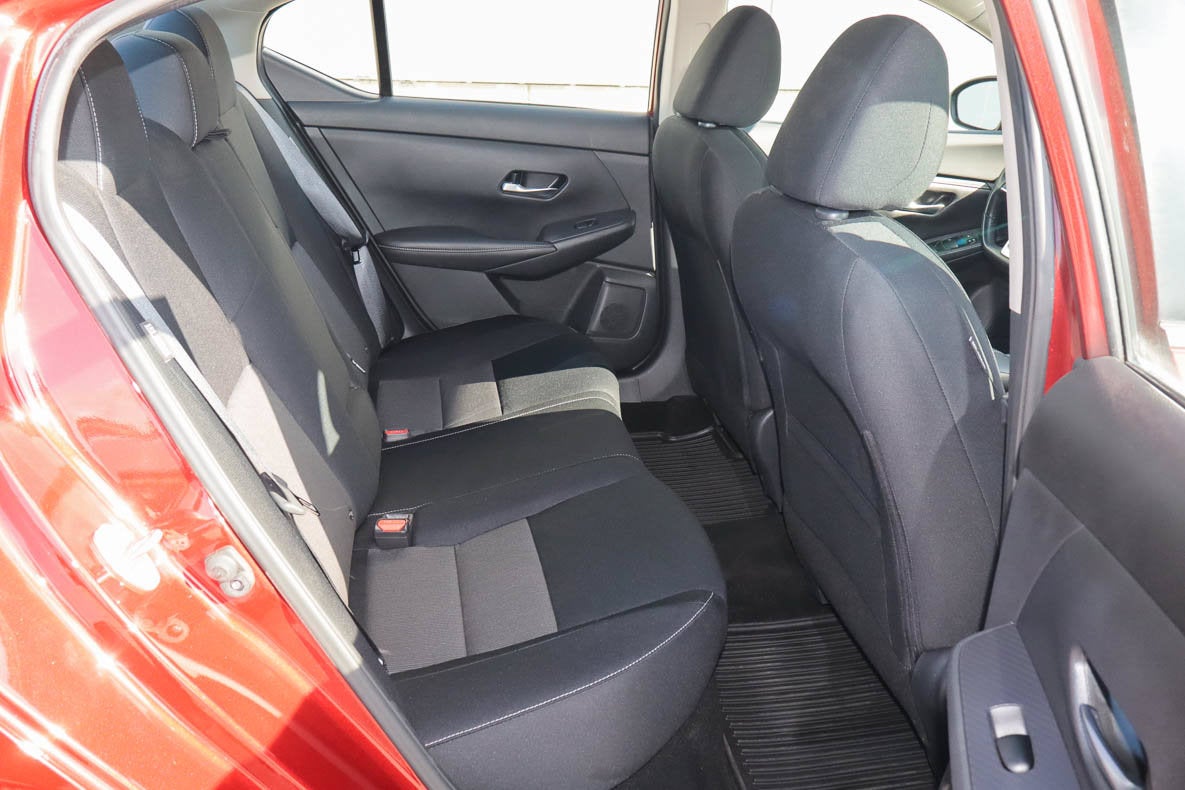 2021 Nissan Sentra SV CVT