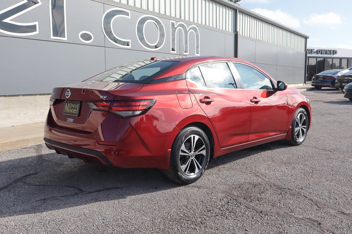 2021 Nissan Sentra SV CVT