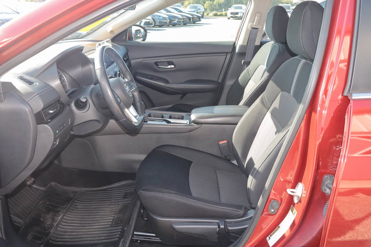 2021 Nissan Sentra SV CVT